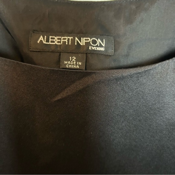 Albert Nikon Evening 100% Silk Sleeveless Cropped Tank w/ Side Zipper - Picture 5 of 8